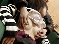 マンガ喫茶で爆○女をヤッちまえ！！○り逃げ10人隊